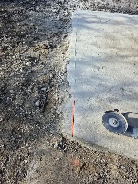 Betonlap vágása méretre – Izsófalva